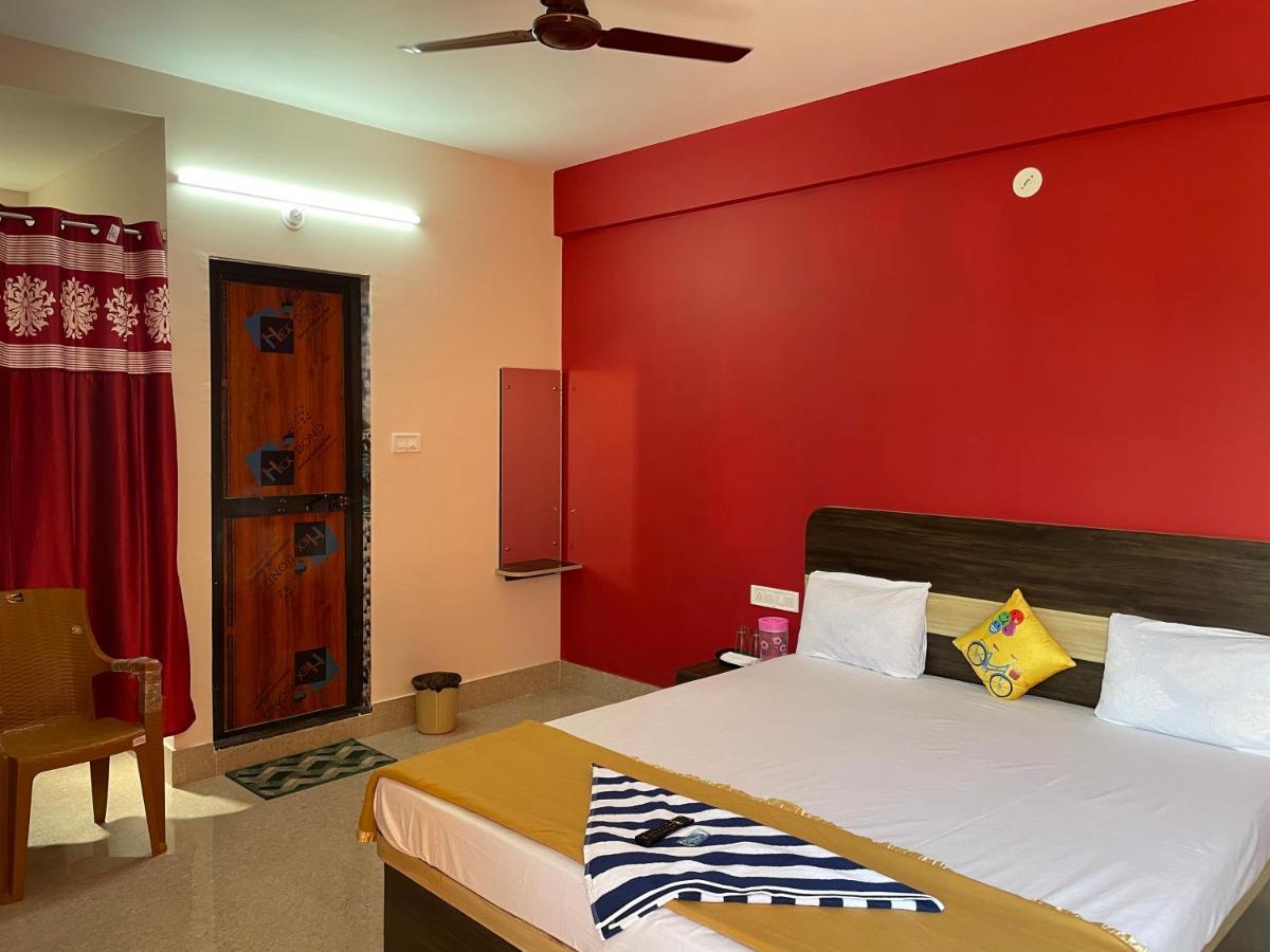 Radhika Beach Resort- Vidi Group Puri Exteriör bild